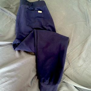 Figs - Zamora Joggers in Navy Size Medium